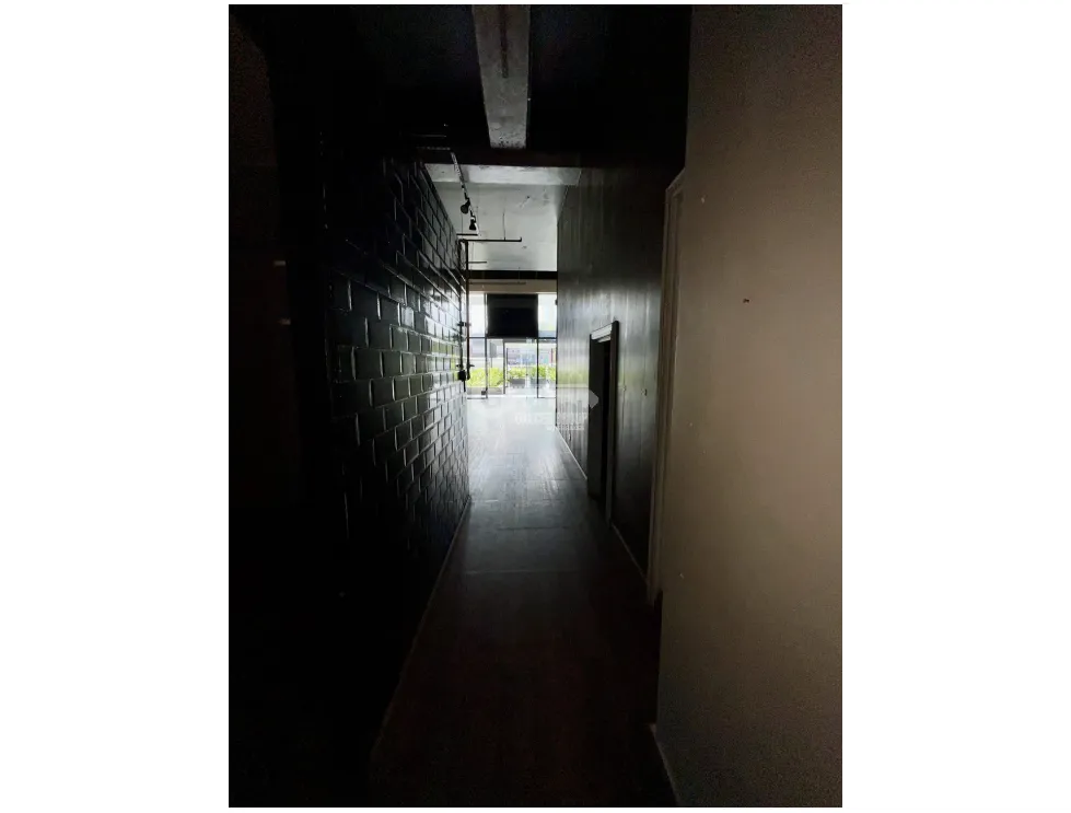 Commercial Space for rent in Via Porras