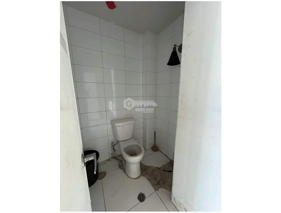 Commercial Space for rent in Via Porras