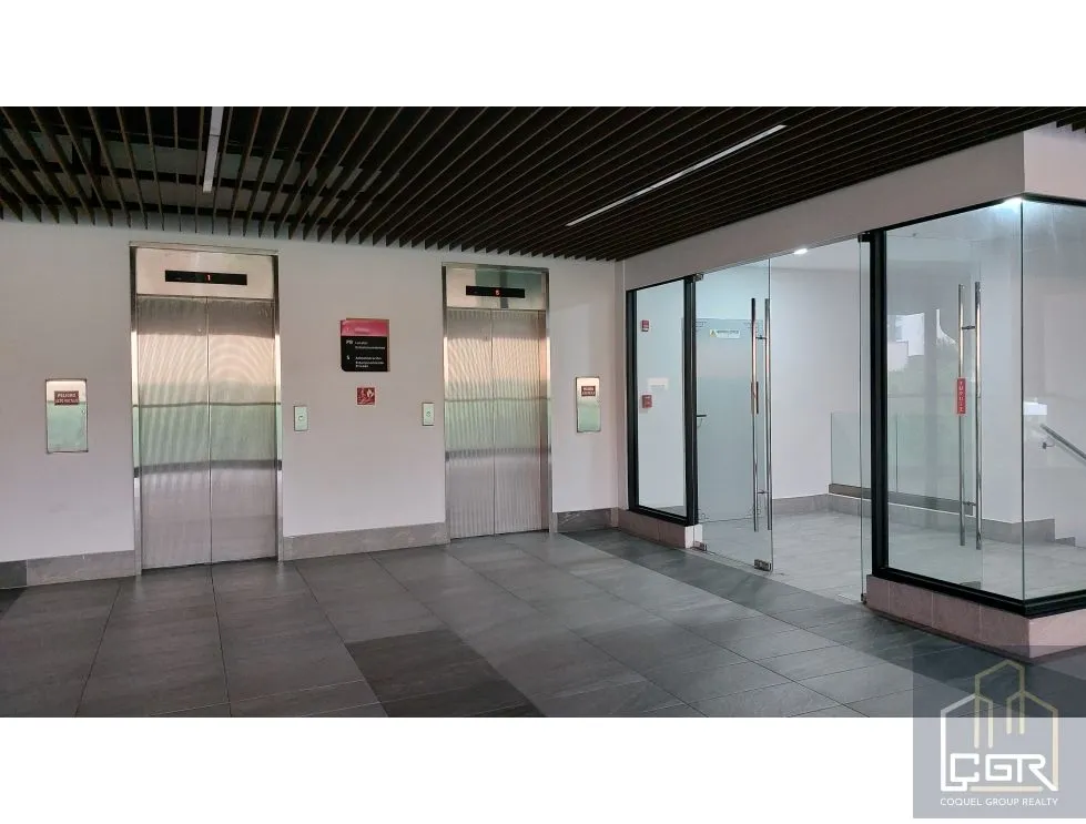 ALQUILER DE LOCALES COMERCIALES EN GRENWOOD PLAZA