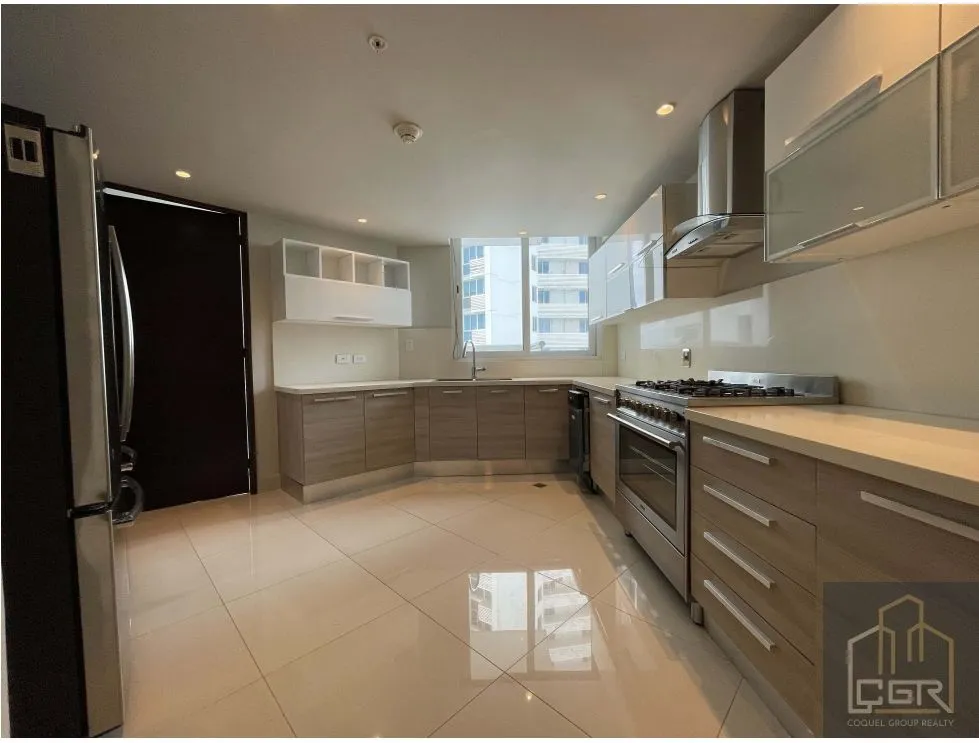 Apartment for sale in Costa del Este