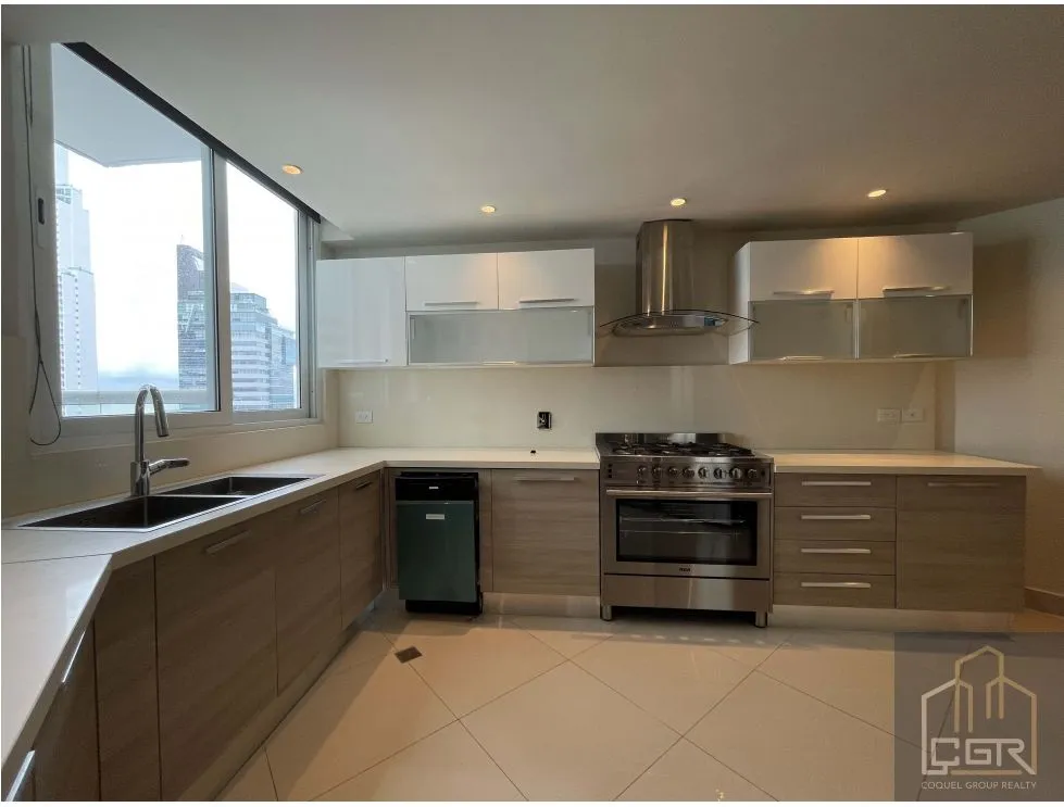 Apartment for sale in Costa del Este