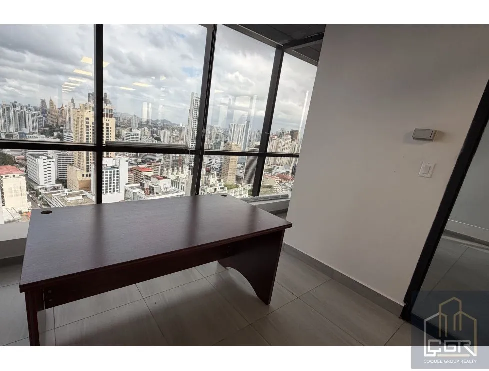 Office for rent in Calle 50