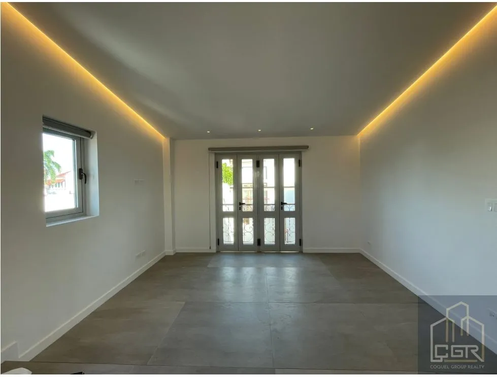 Building for sale in Panama
