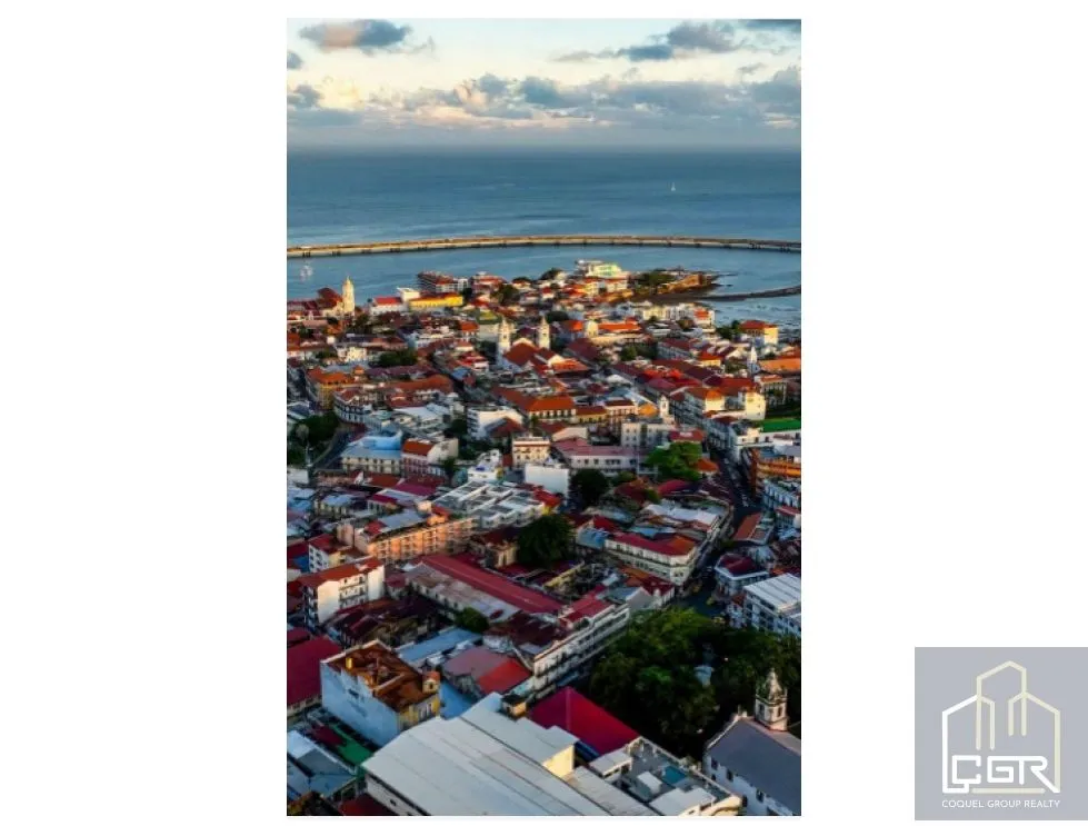 VENTA DE LOCAL COMERCIAL EN CASA VARIEDADES CASCO ANTIGUO