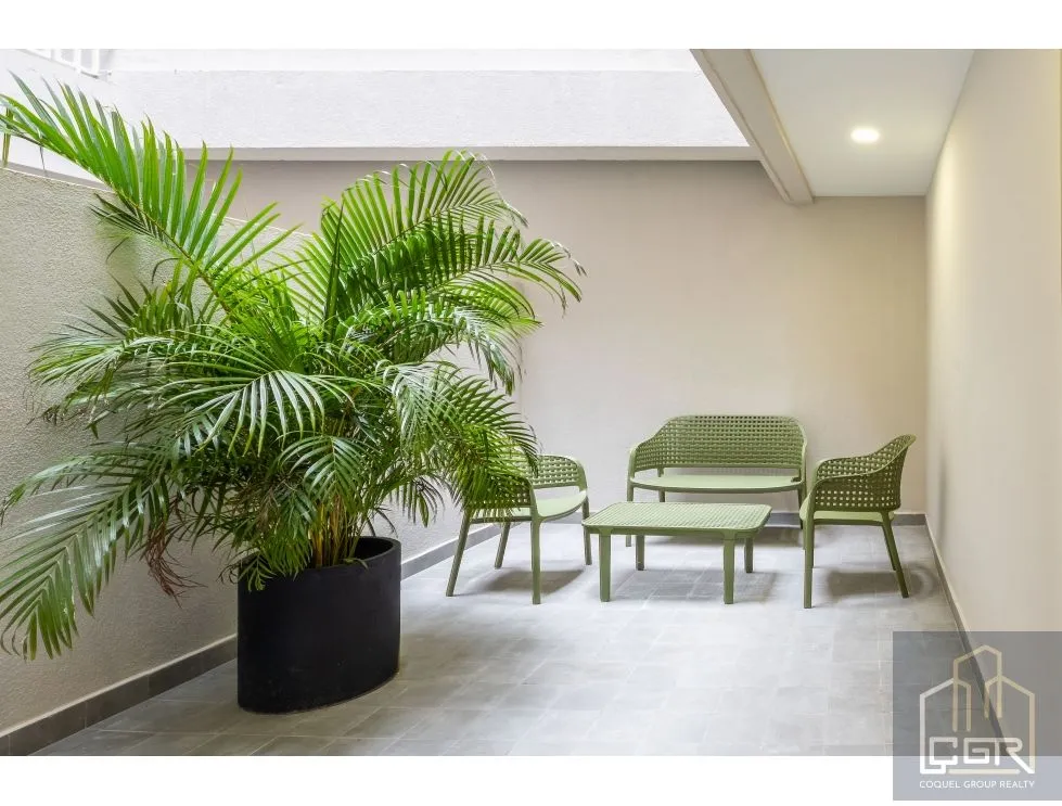 VENTA DE APARTAMENTO AMOBLADO EN PH MANSIÓN BALUARTE CASCO ANTIGUO