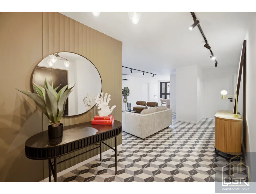 VENTA DE APARTAMENTO AMOBLADO EN PH MANSIÓN BALUARTE CASCO ANTIGUO