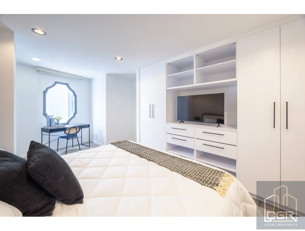VENTA DE APARTAMENTO AMOBLADO EN PH MANSIÓN BALUARTE CASCO ANTIGUO