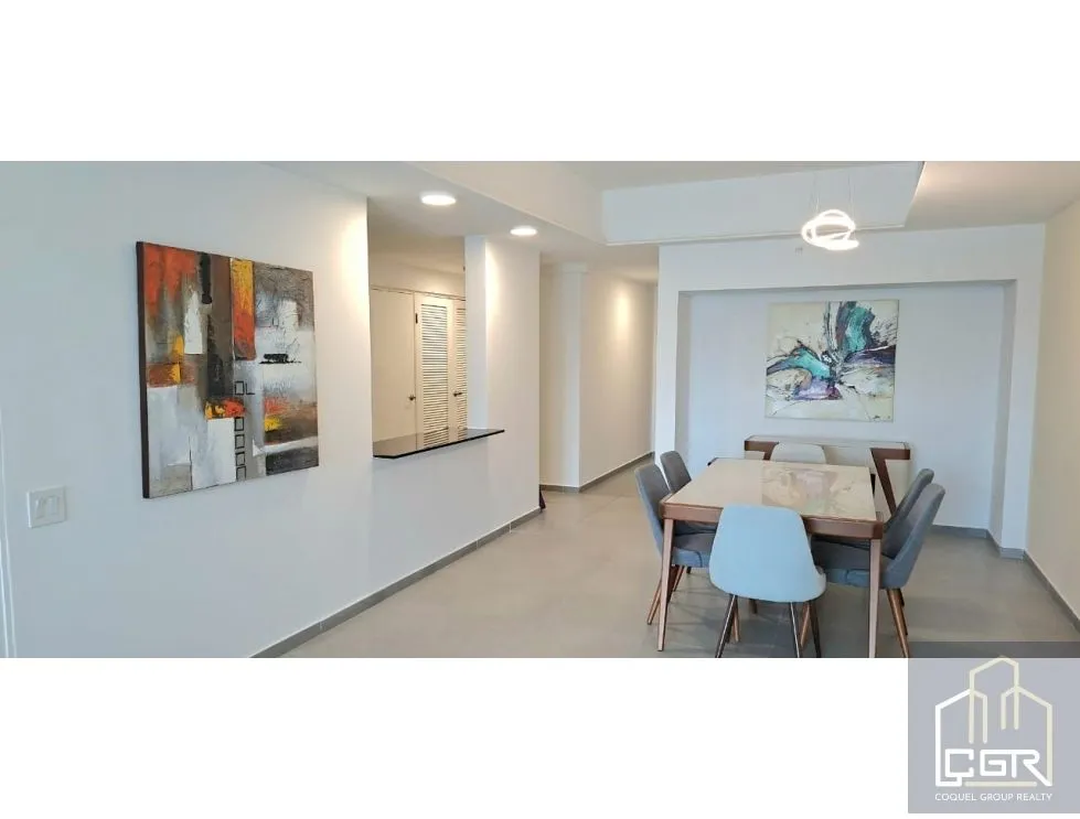 FOR SALE / FOR RENT FURNISHED APARTMENT PH YACHT CLUB