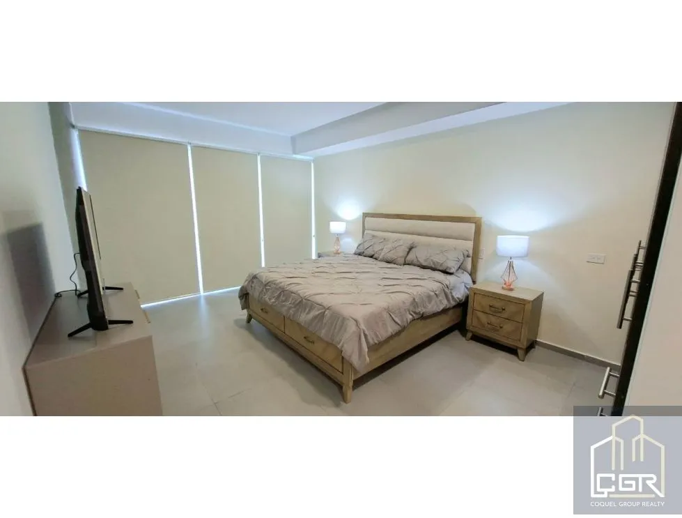 FOR SALE / FOR RENT FURNISHED APARTMENT PH YACHT CLUB