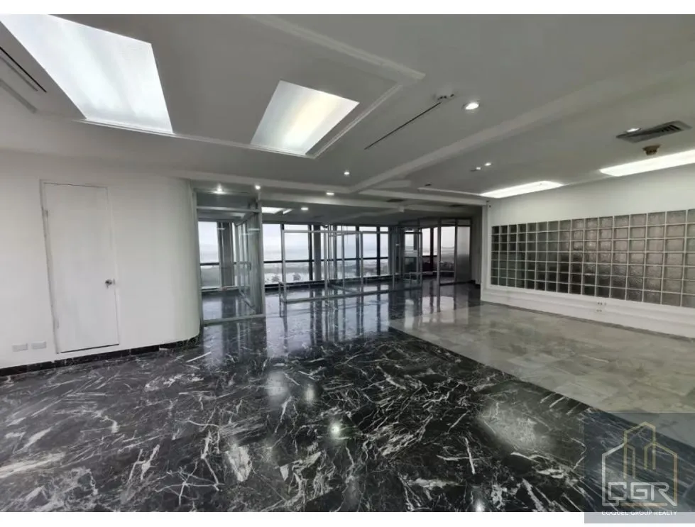 Office for sale in Bella Vista