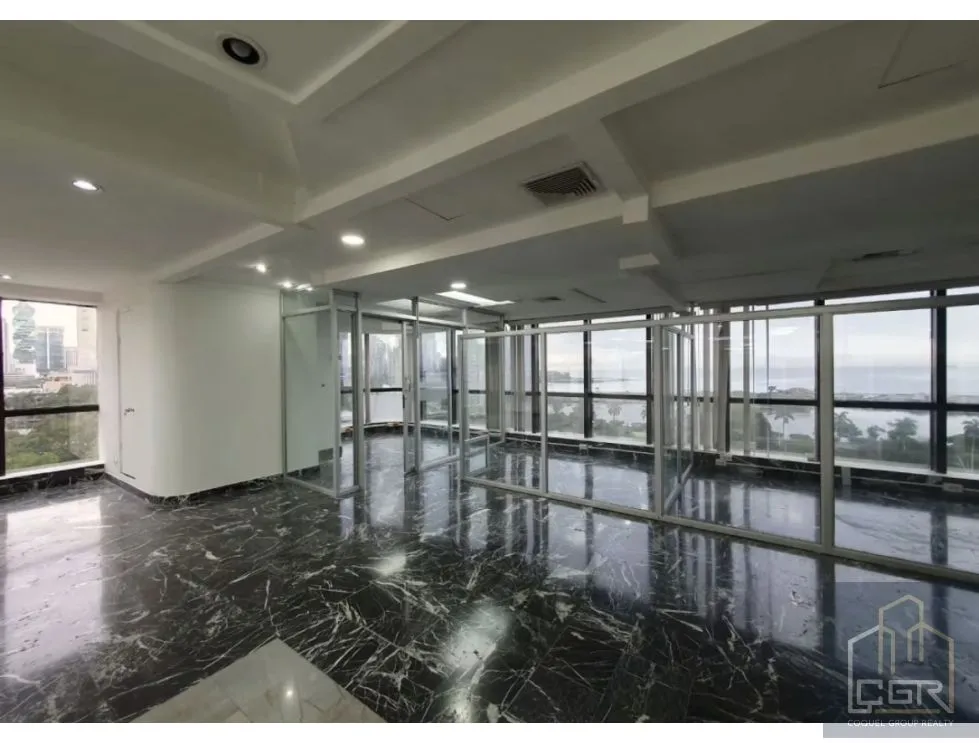 Office for sale in Bella Vista