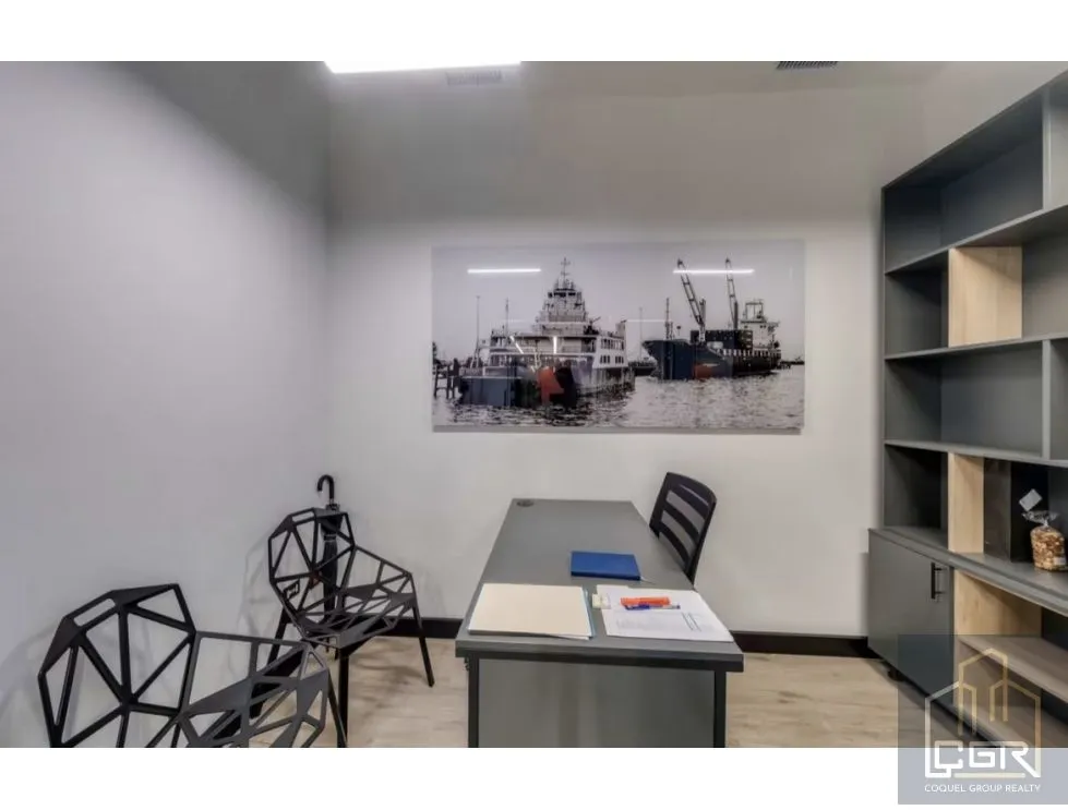Office for sale in Costa del Este