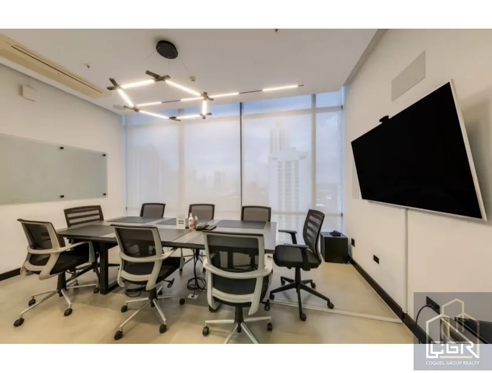 Office for sale in Costa del Este
