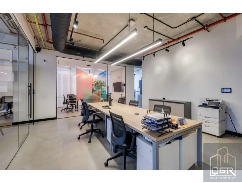 Office for sale in Costa del Este