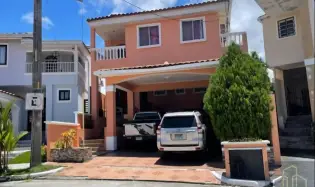 Single Family House for sale in Condado del Rey