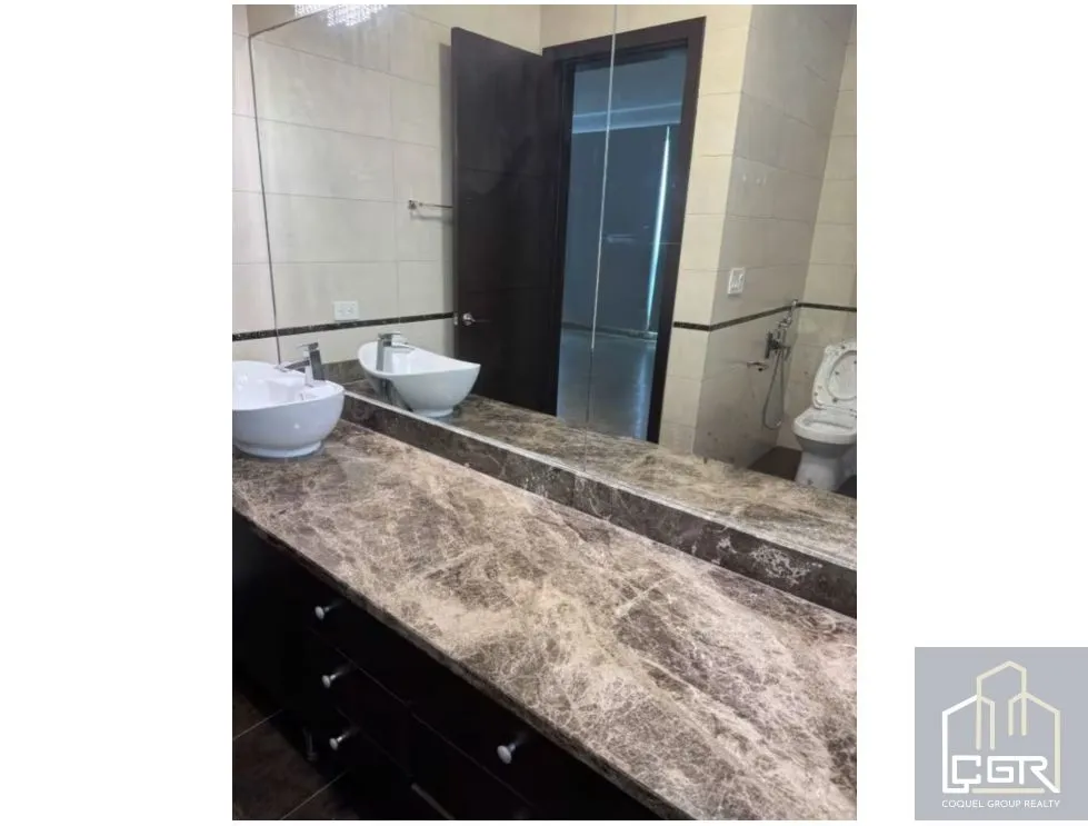 Venta o Alquiler de Apartamento con Línea Blanca en Costa del Este