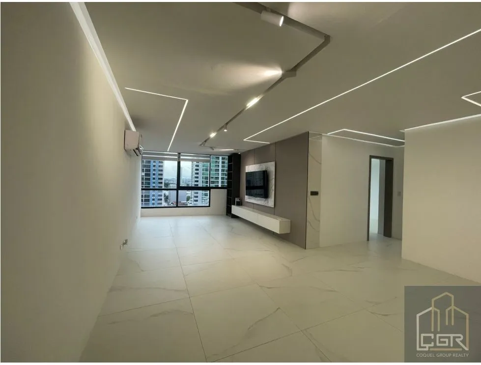 Sale of Renovated Apartment in San Francisco - Panama