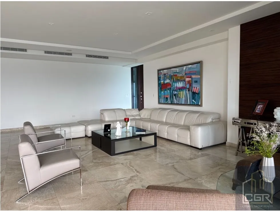 Apartment for sale in Punta Pacifica