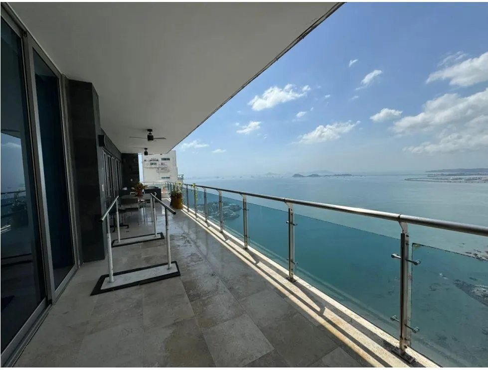 Apartment for sale in Punta Pacifica
