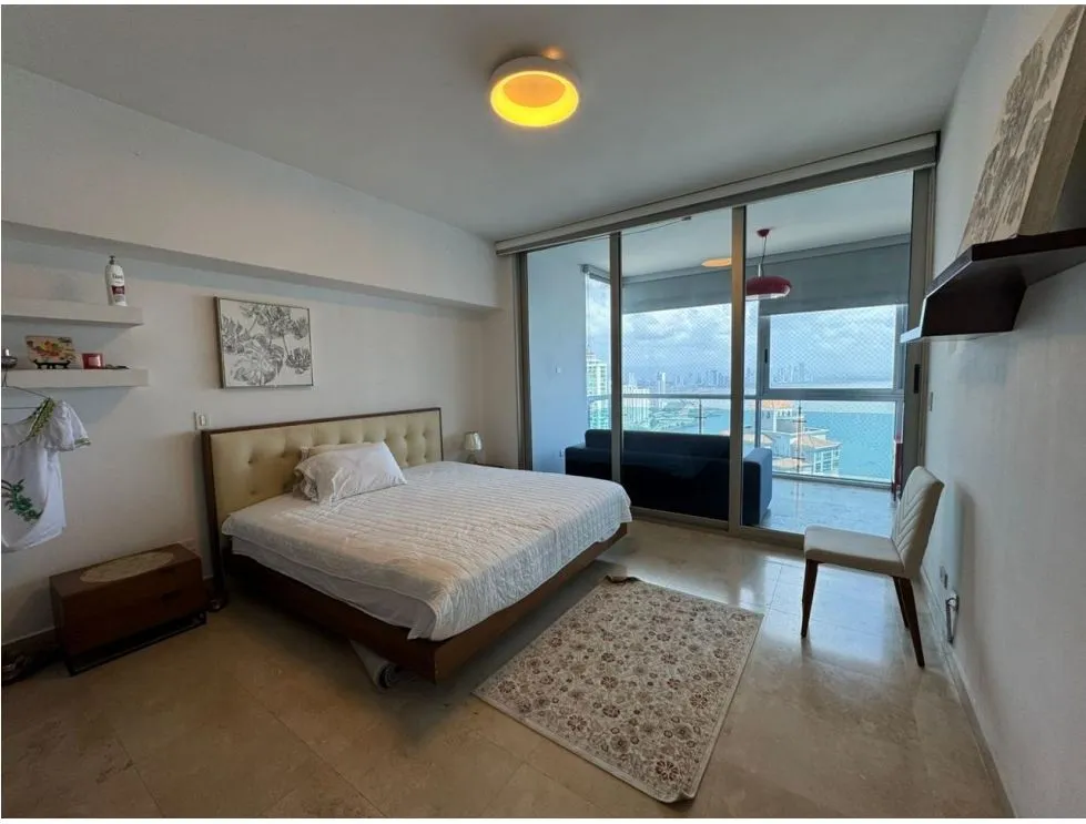 Apartment for sale in Punta Pacifica