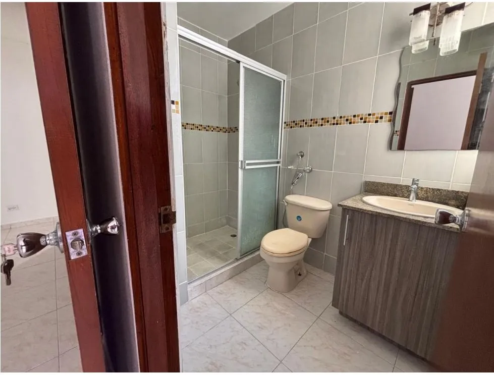 Apartment for Sale in PH Deveaux, San Francisco