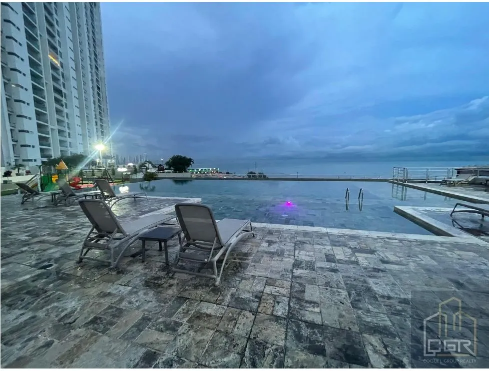 Sale of Apartment with Ocean View San Francisco - Panama