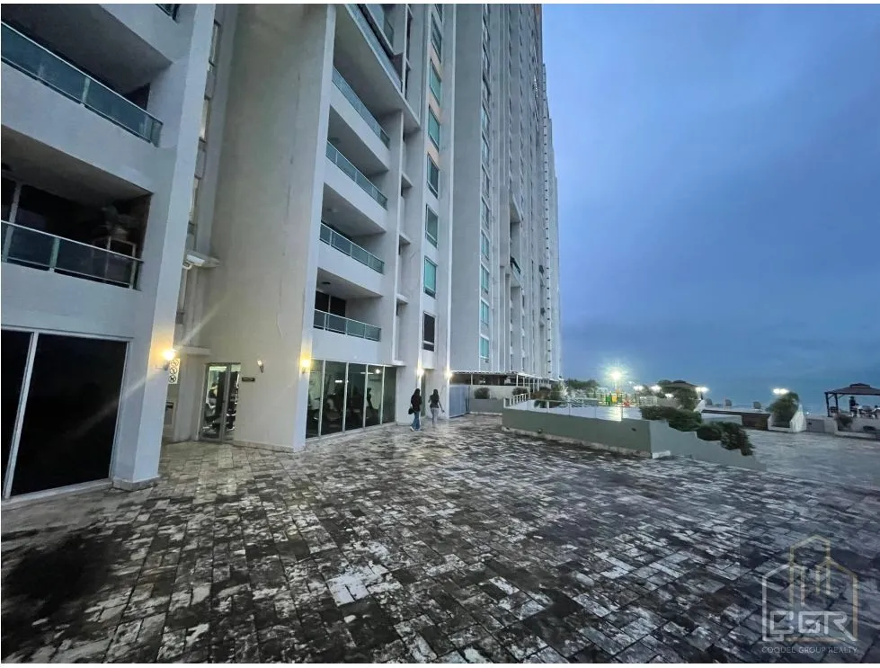 Sale of Apartment with Ocean View San Francisco - Panama