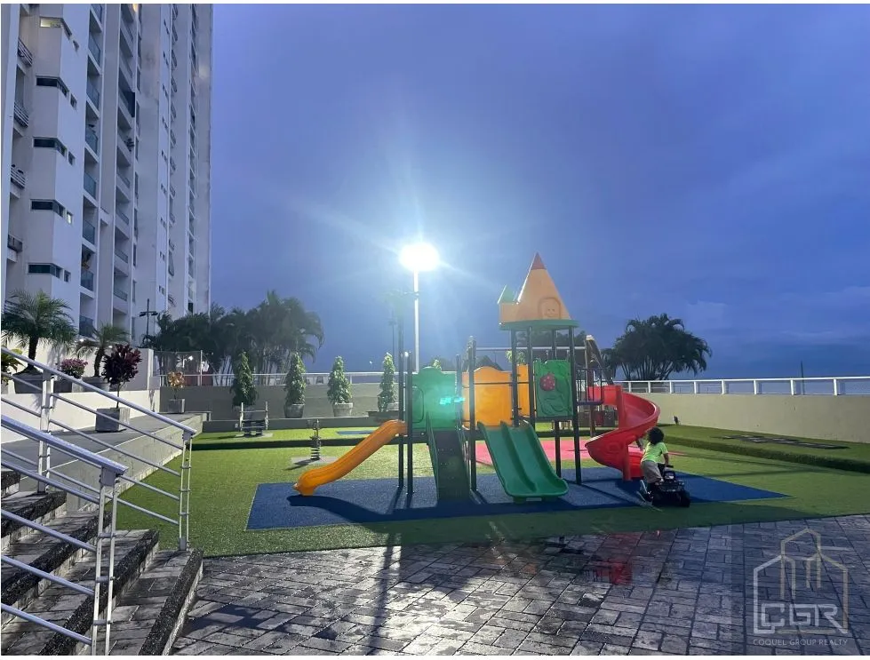 Sale of Apartment with Ocean View San Francisco - Panama