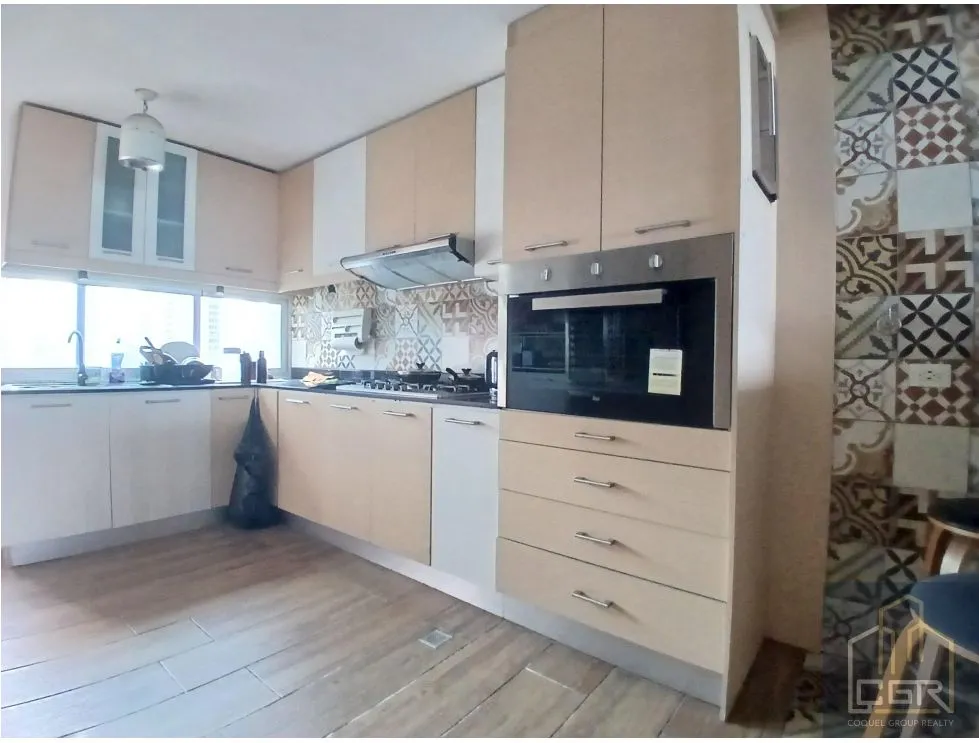 Sale of Apartment with Ocean View San Francisco - Panama