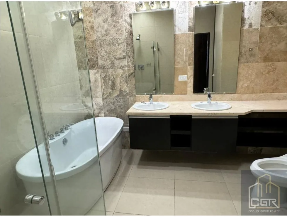Apartment for sale in Bella Vista