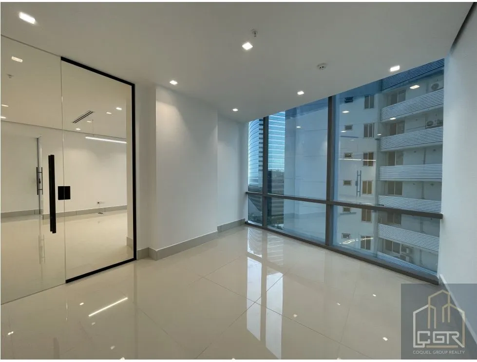 Office for rent in Costa del Este