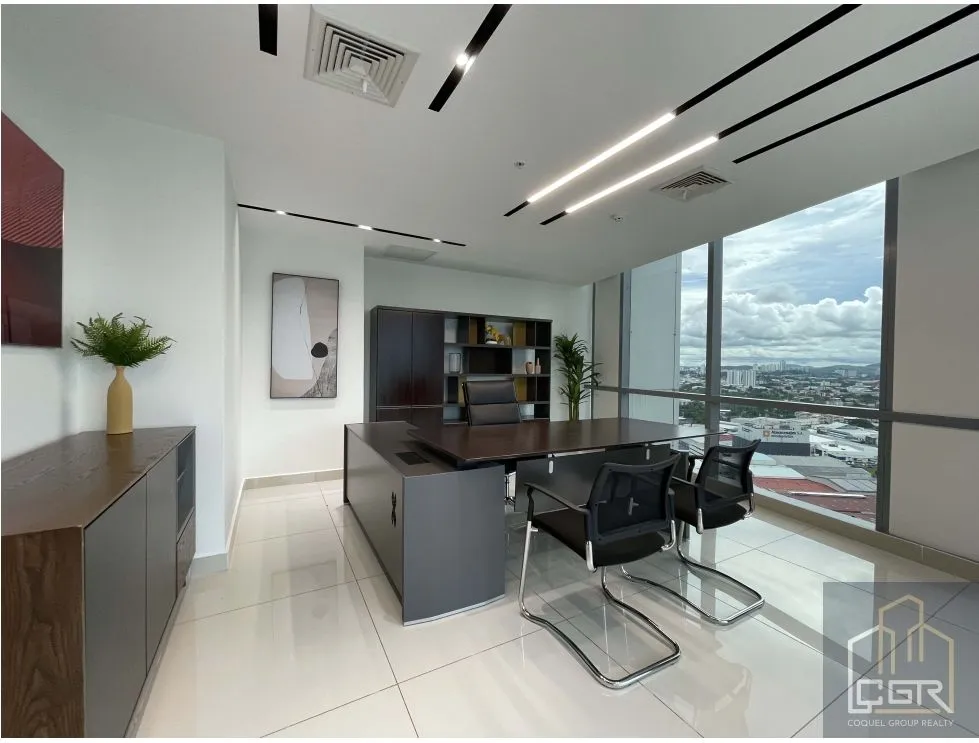 Office for rent in Costa del Este