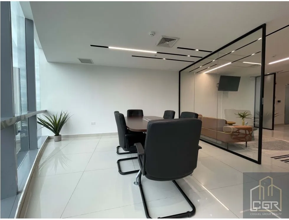 Office for rent in Costa del Este
