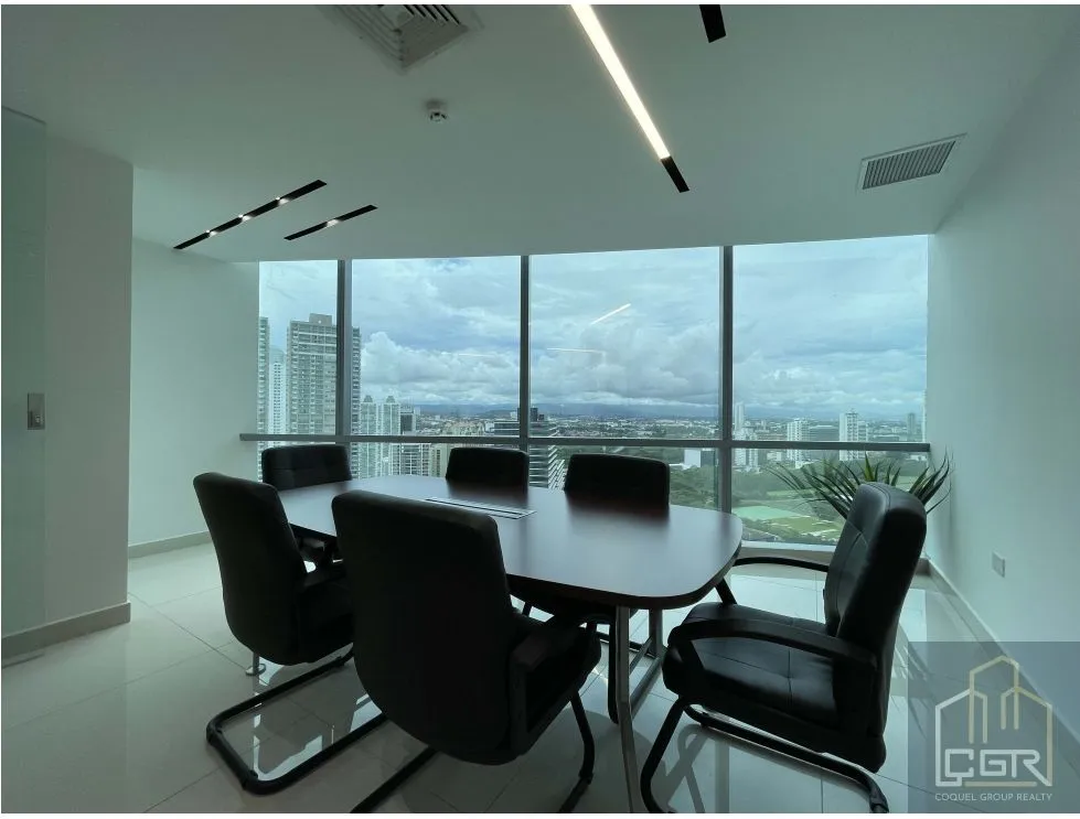 Office for rent in Costa del Este