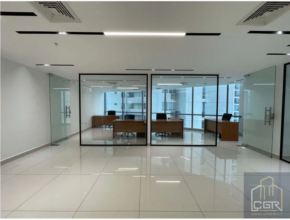 Office for rent in Costa del Este