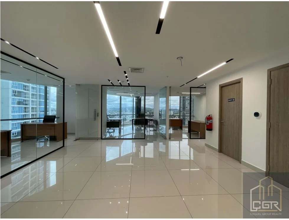 Office for rent in Costa del Este