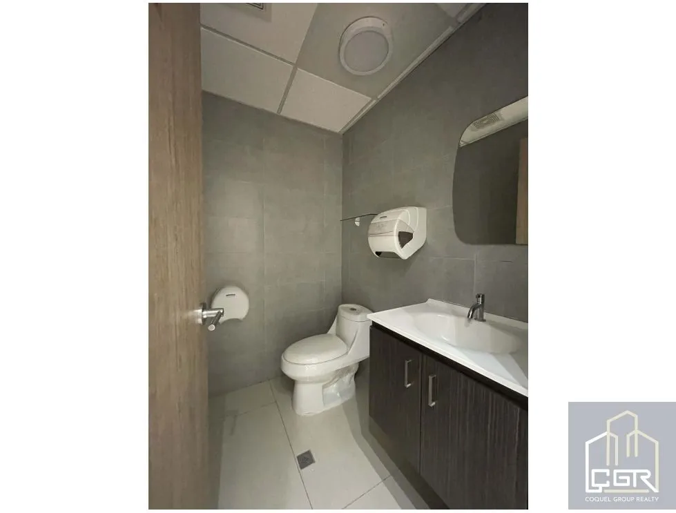 Office for rent in Costa del Este