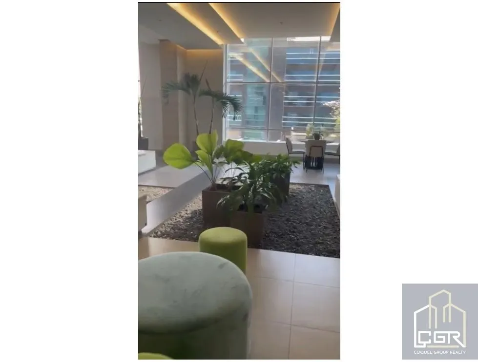 Apartment for sale in Edison Park