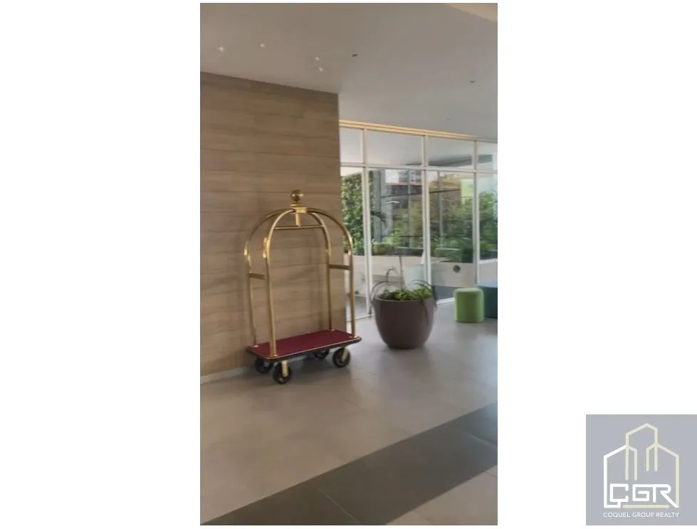 Apartment for sale in Edison Park