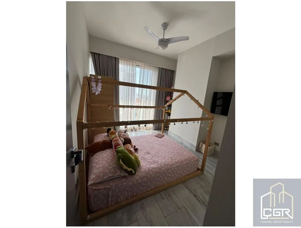 Alquiler de apartamento con linea blanca en PH Nouvo, Av. Balboa