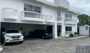 Maison unifamiliale à Altos del Golf à louer