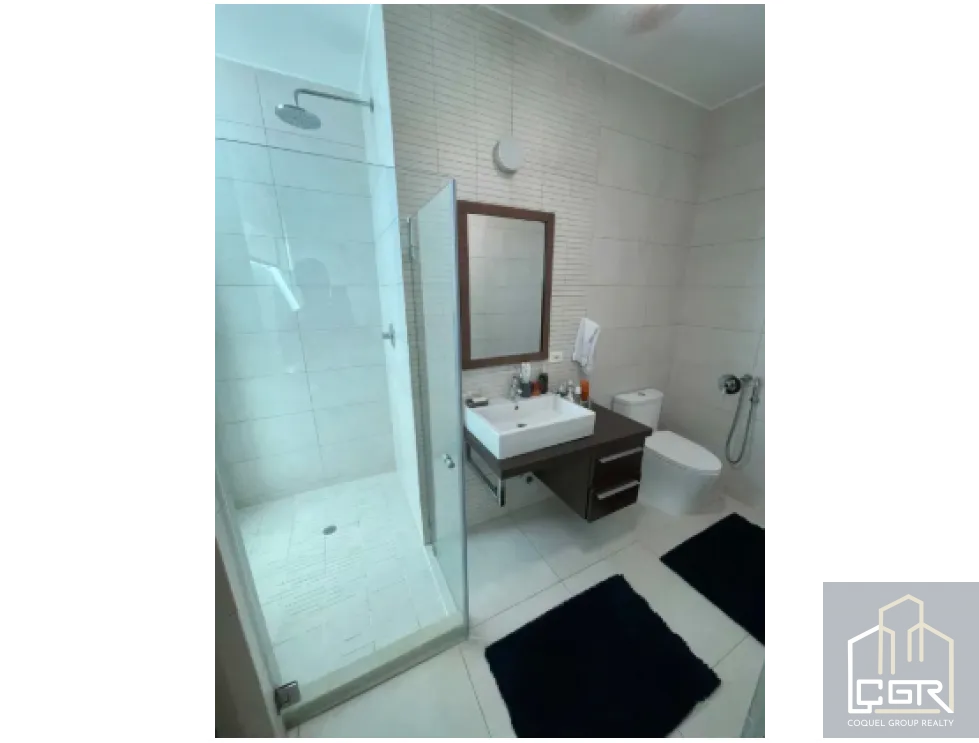 Alquiler de casa amoblado en Altos de Golf, San Francisco, Panamá