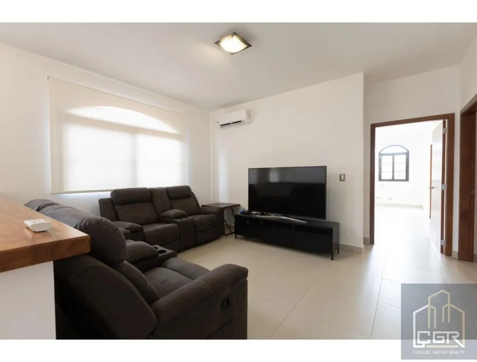 Single Family House for sale in Costa Sur