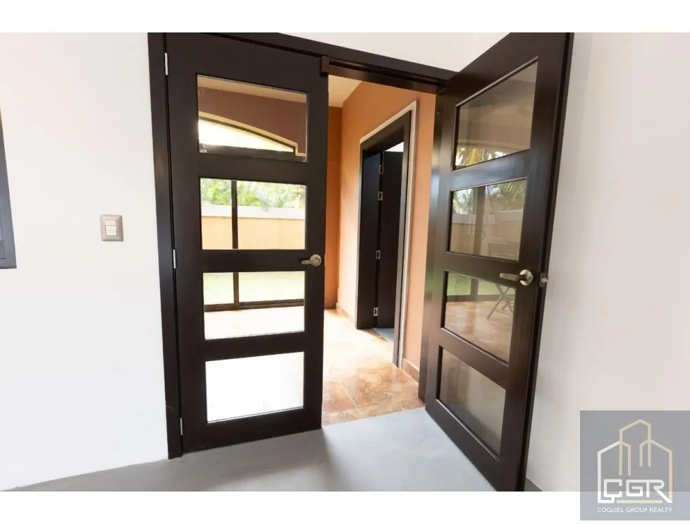 Single Family House for sale in Costa Sur