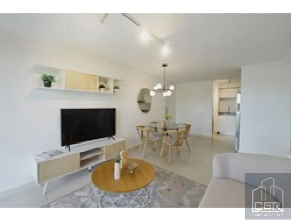 Appartement à Parque Lefevre à vendre