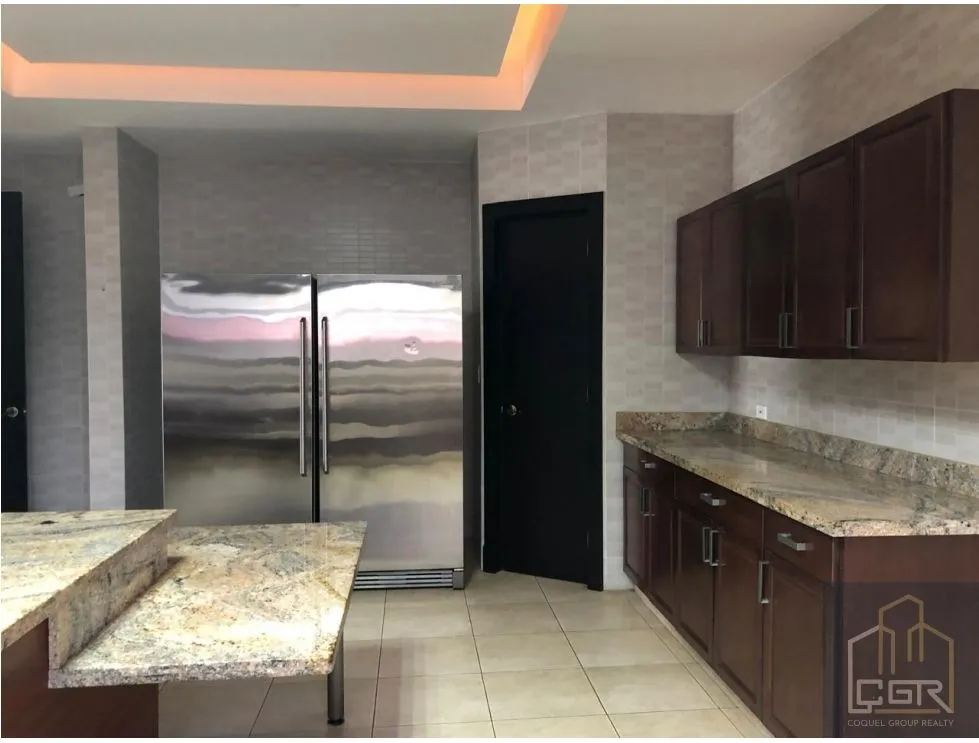 Single Family House for sale in Costa del Este
