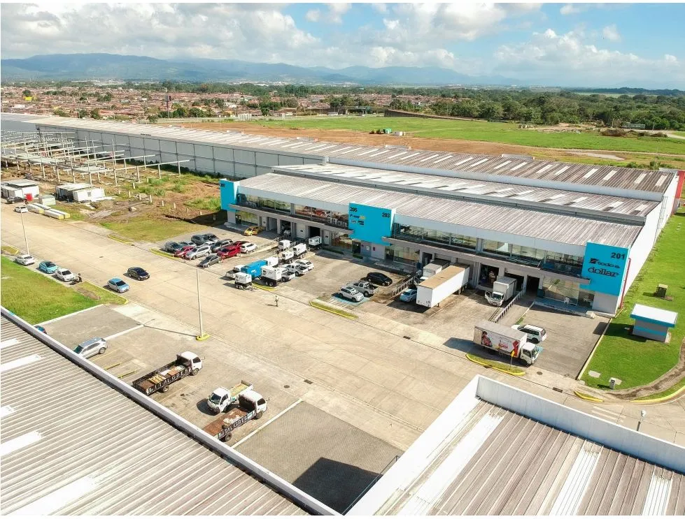 Entrepôt à Juan Diaz à vendre