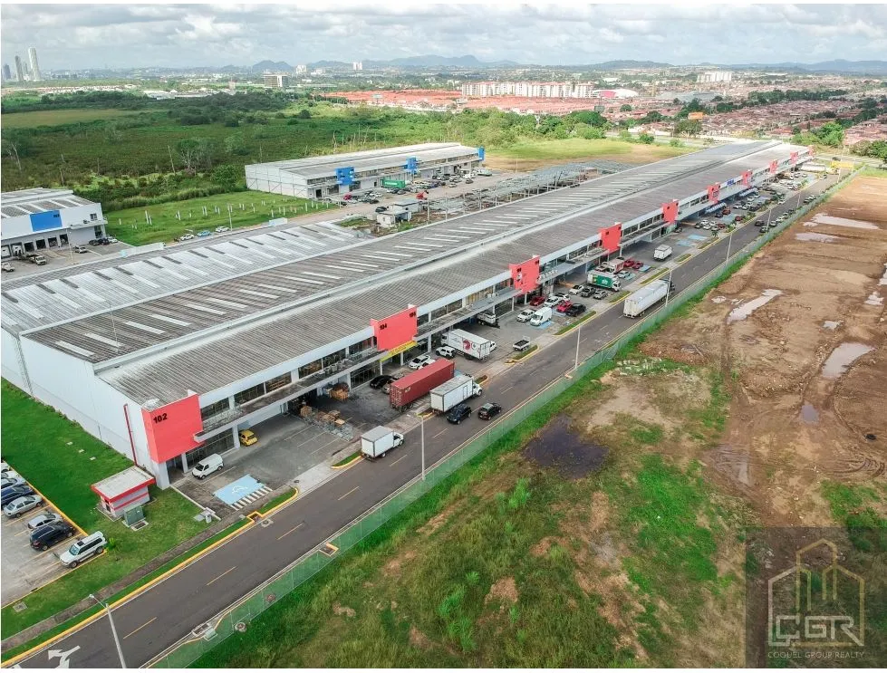 Entrepôt à Juan Diaz à vendre