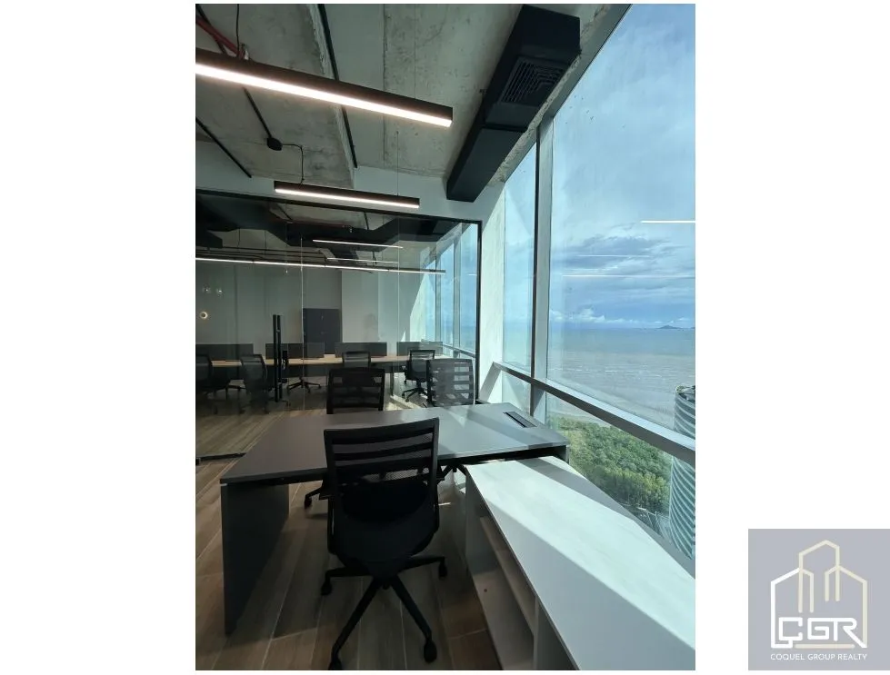 Office for rent in Costa del Este