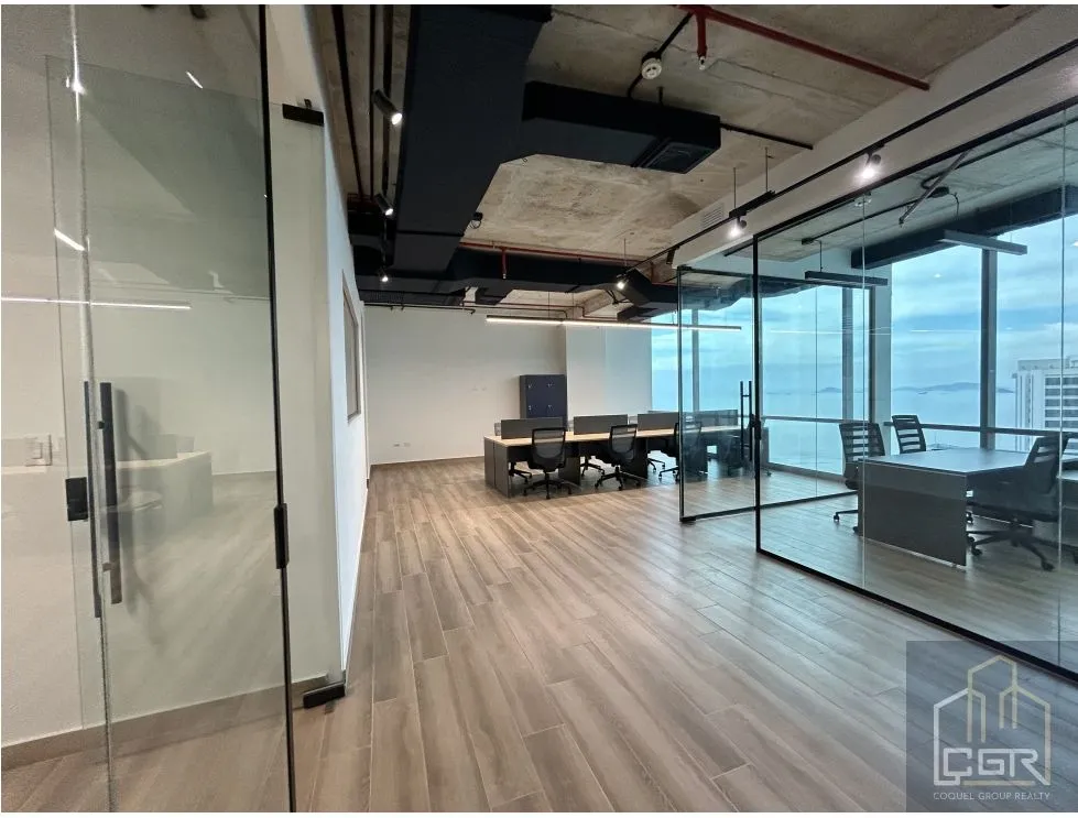 Office for rent in Costa del Este